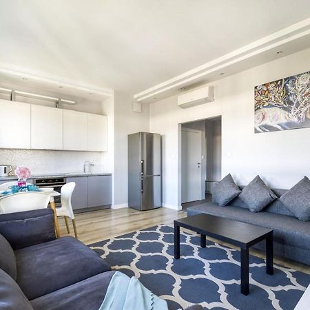 Mg Apartments Siedmiogrodzka ワルシャワ エクステリア 写真