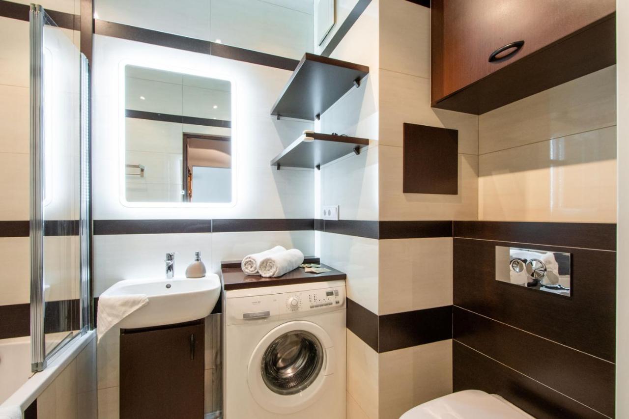 Mg Apartments Siedmiogrodzka ワルシャワ エクステリア 写真