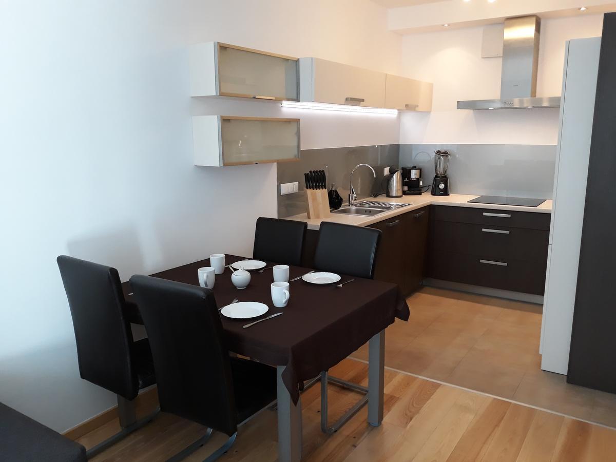 Mg Apartments Siedmiogrodzka ワルシャワ エクステリア 写真
