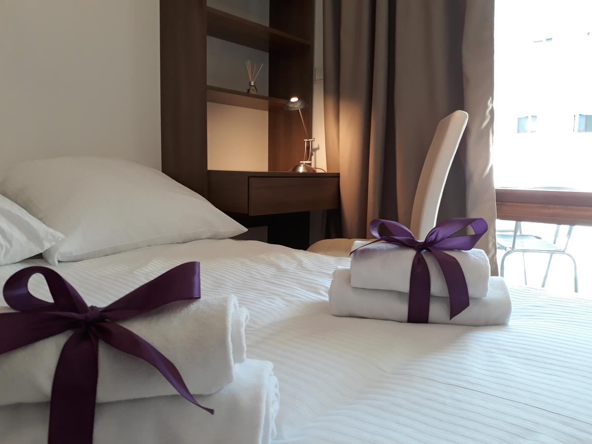 Mg Apartments Siedmiogrodzka ワルシャワ エクステリア 写真