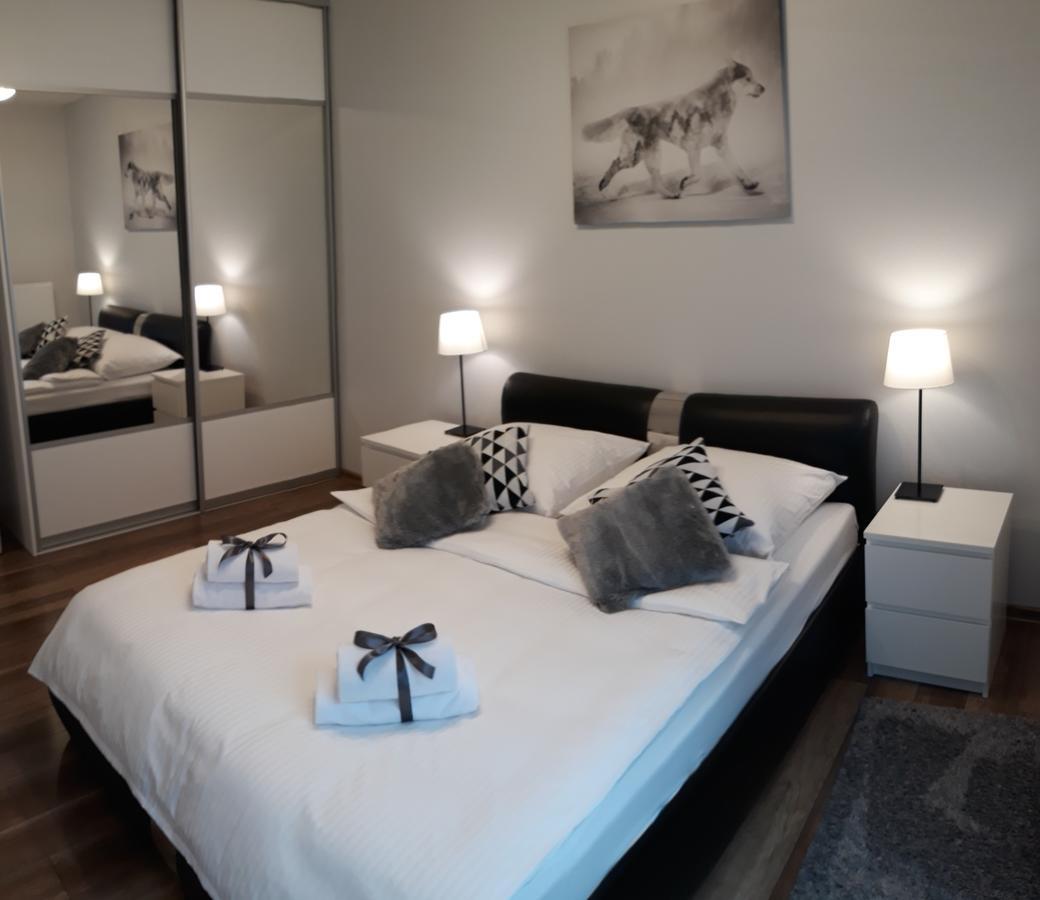 Mg Apartments Siedmiogrodzka ワルシャワ エクステリア 写真
